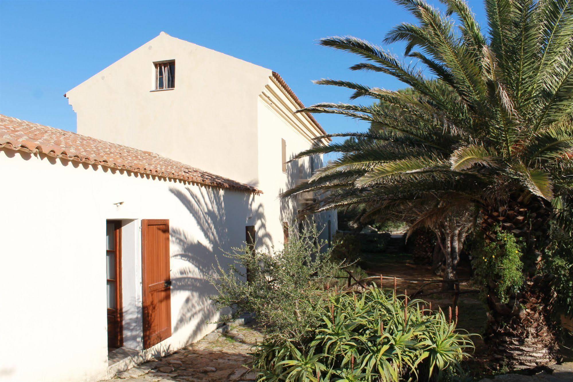Rena Garden Apartments Santa Teresa Gallura Bagian luar foto