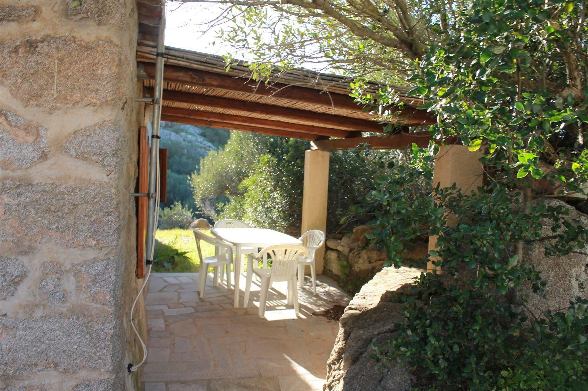 Rena Garden Apartments Santa Teresa Gallura Bagian luar foto